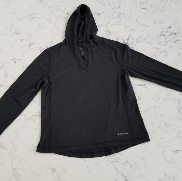 LL Bean Black Polyester and Spandex Sporty Hoodie - Picture 1 of 12